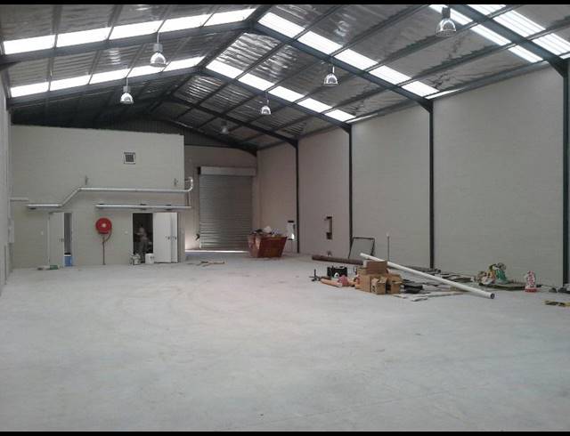 437M² WAREHOUSE TO LET IN MAITLAND